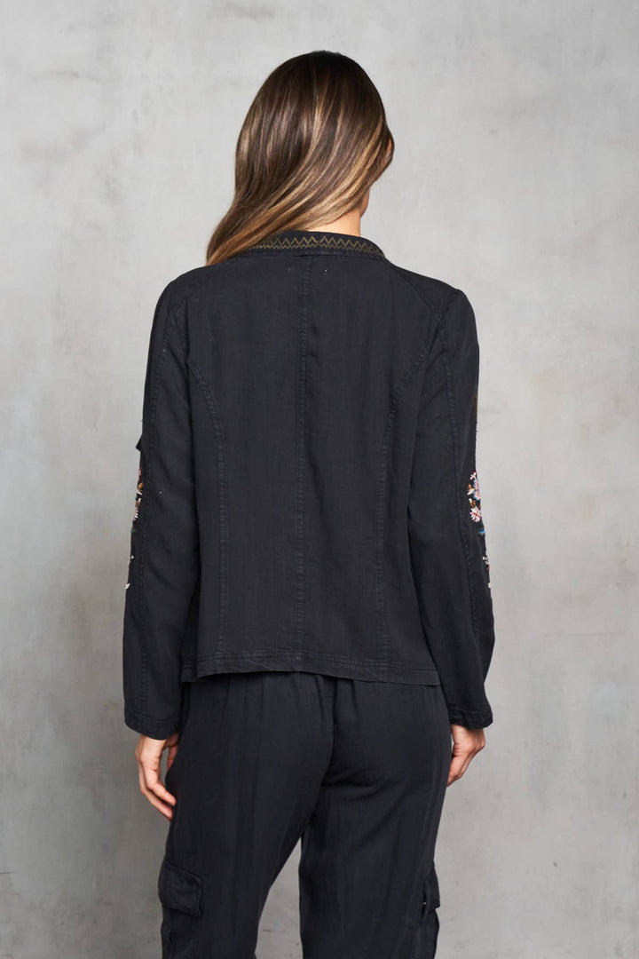 5520-Embr Open Front Cardi Jkt: Black / L