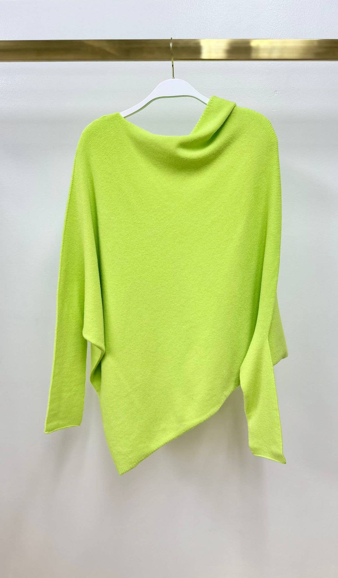 ASYMMETRICAL SWEATER APPLE GREEN): XS/S