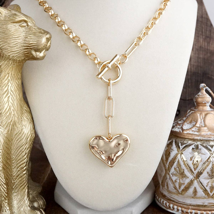 Hammered Heart Lariat Necklace in Gold
