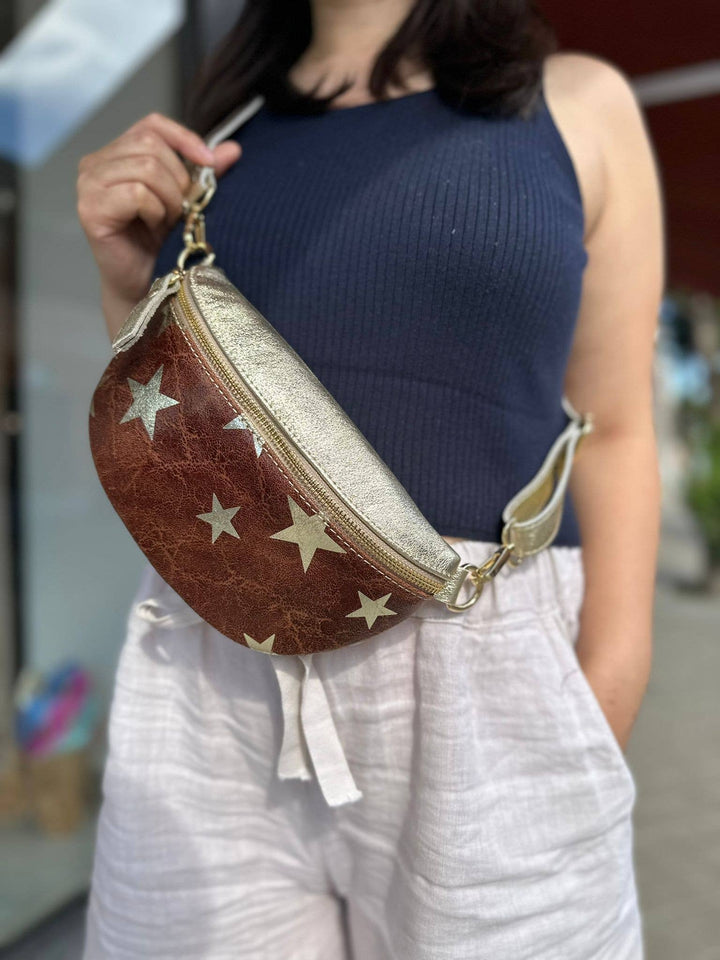 Metallic Leather Waist Bag with Star Print: Brown