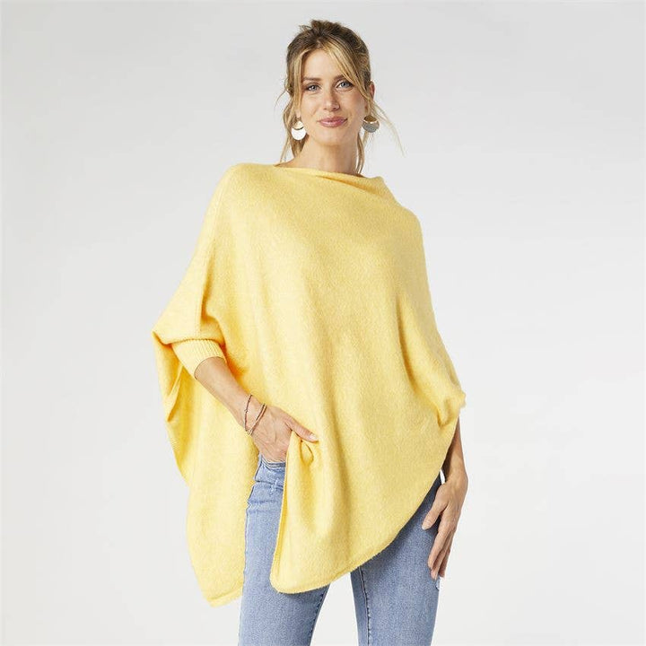 Sweater Poncho: White