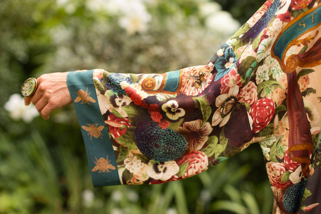 Cropped Kimono w/ Rabbits and Bees