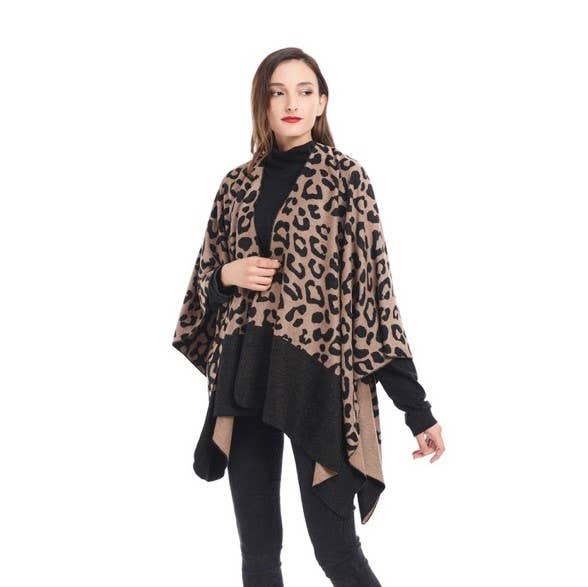 Cheetah Print Reversible Cape: 03 Grey