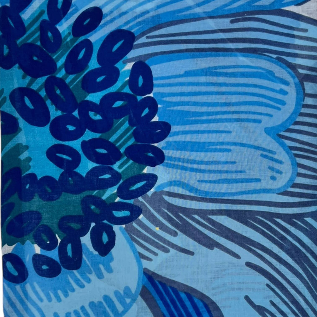 Big flower printed scarf: Mocca