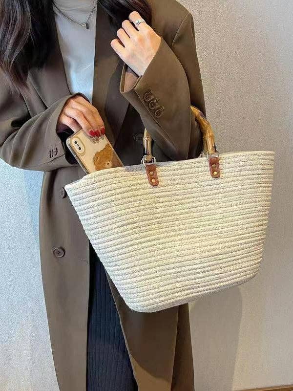 Fashion Handbags: BLACK