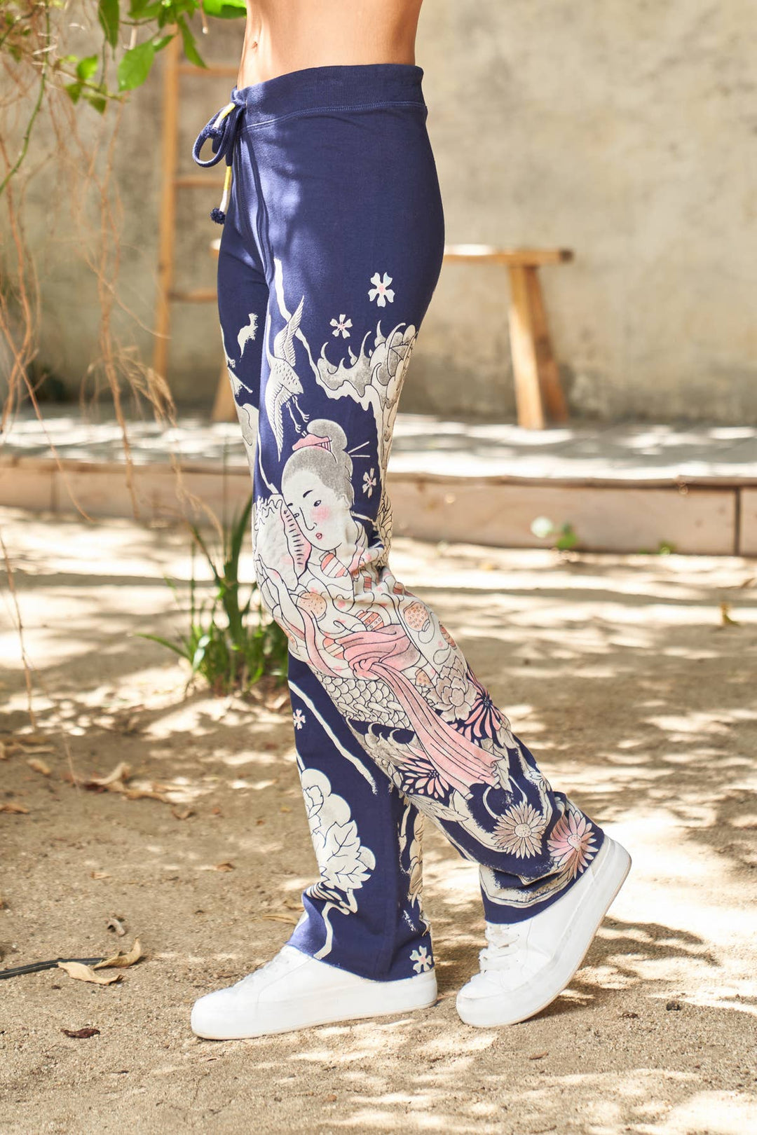 Dragon Print Pant: Navy / L