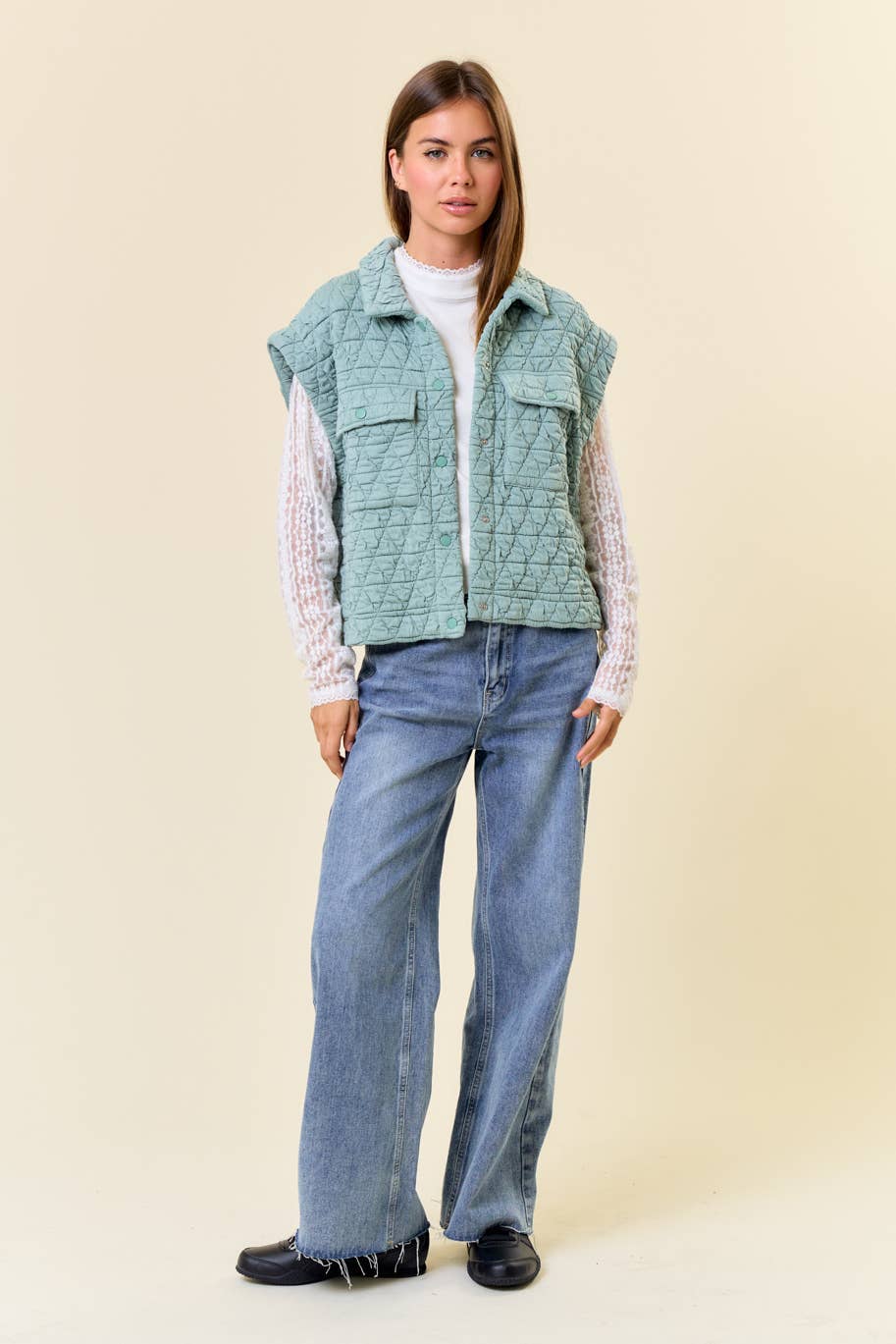 Doe and Rae - QUILTED POINT COLLAR FLAP PATCHED POCKET VEST - 10626J-1: OAT / M