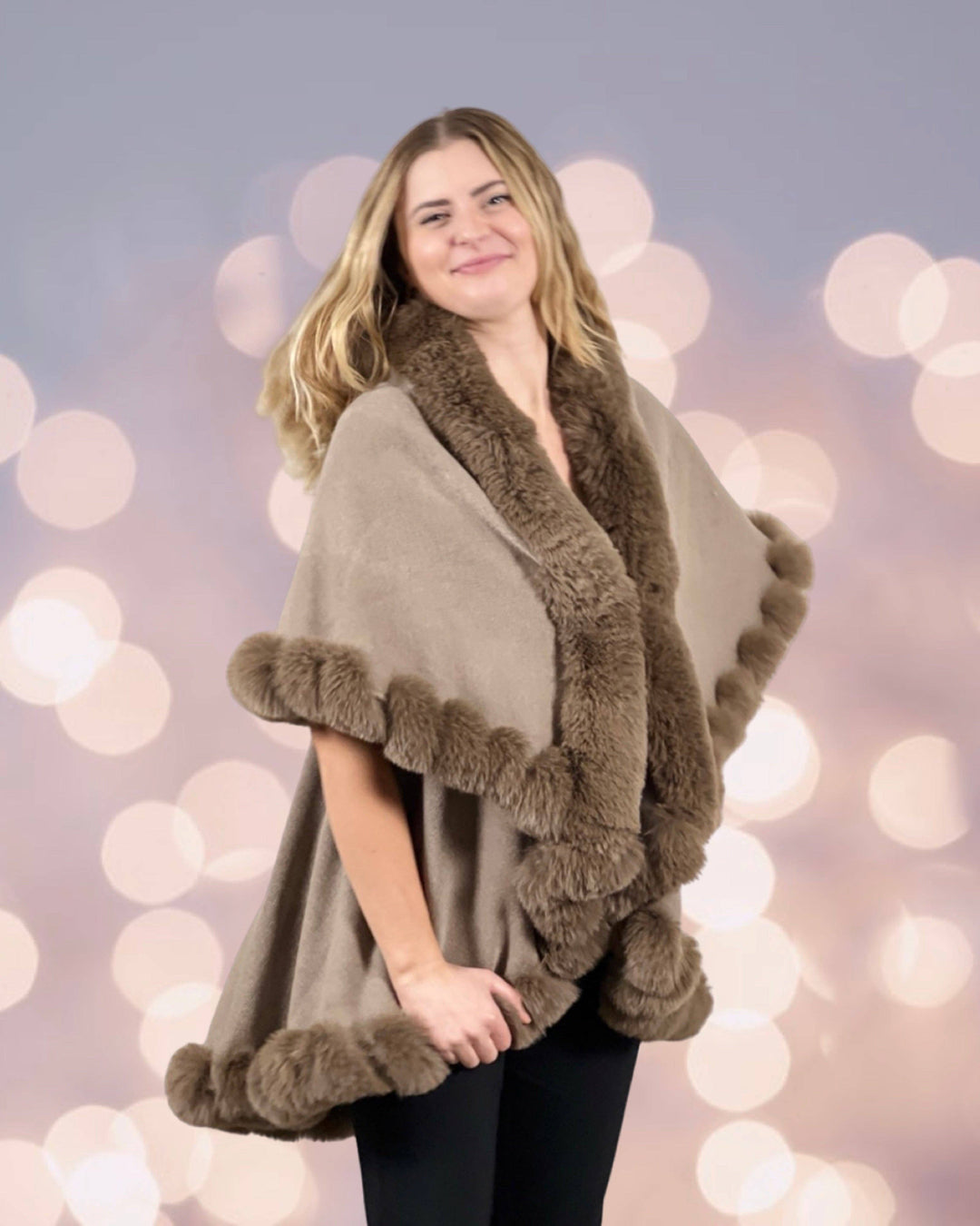 Faux Fur Trim Kimono Knitted O/S / Latte