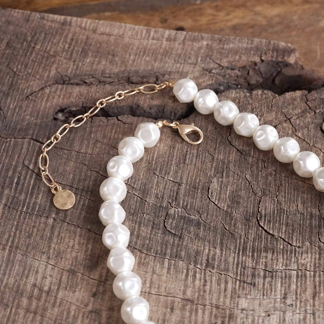 Coin and Pearl Neck – Gold and Silver