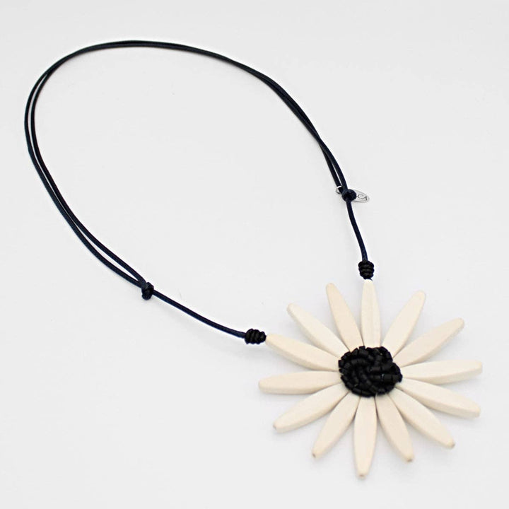 White Amaya Flower Necklace