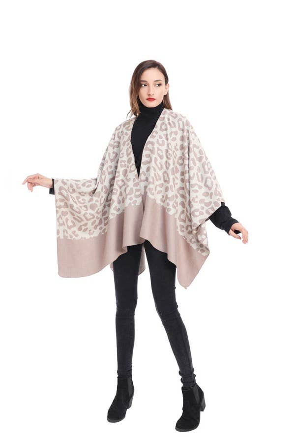 Cheetah Print Reversible Cape: 04 Black/Camel