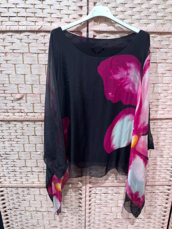 Italian Silk Top with Petal:Beige