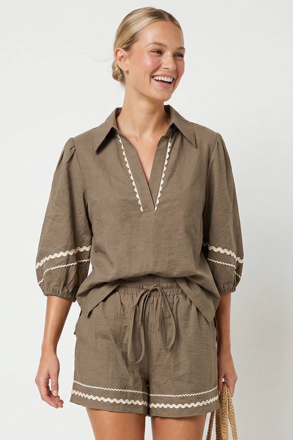 Puff Sleeve Linen Blouse: Red / M