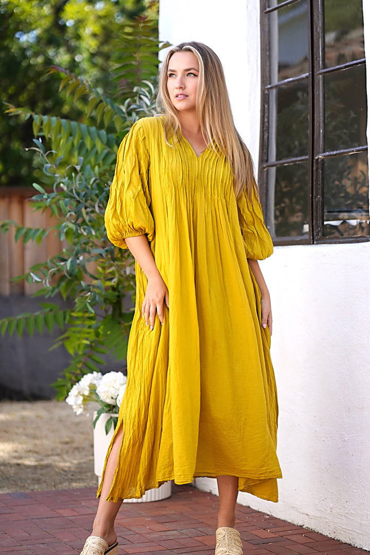 Zing Dress : White / L/XL