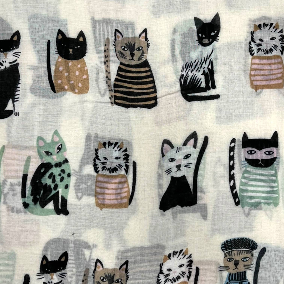 Cats wearing hats print scarf: Beige