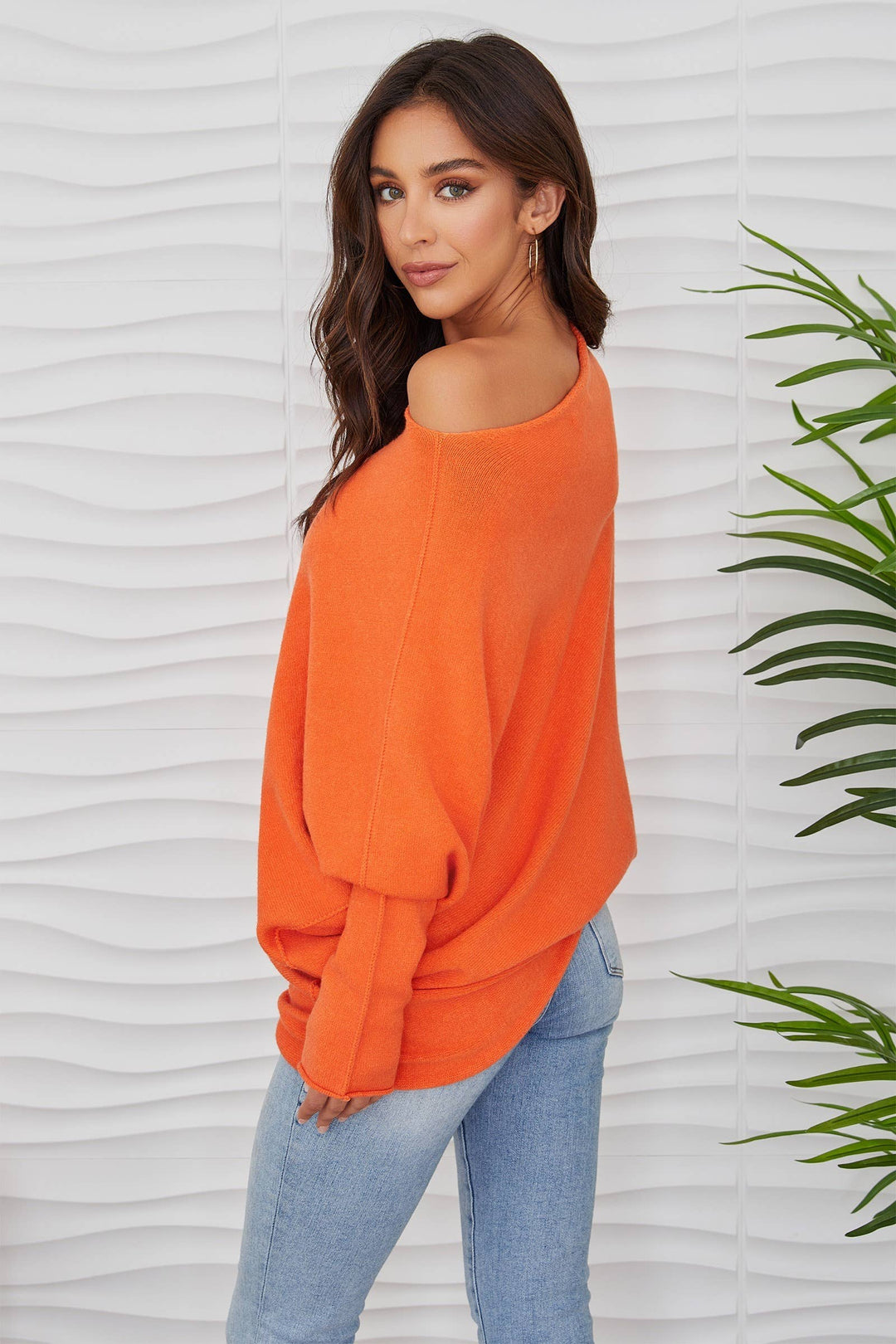 ASYMMETRICAL SWEATER (ORANGE): M/L