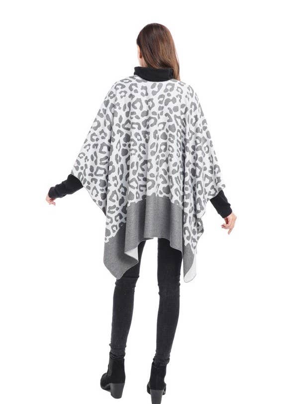 Cheetah Print Reversible Cape: 03 Grey