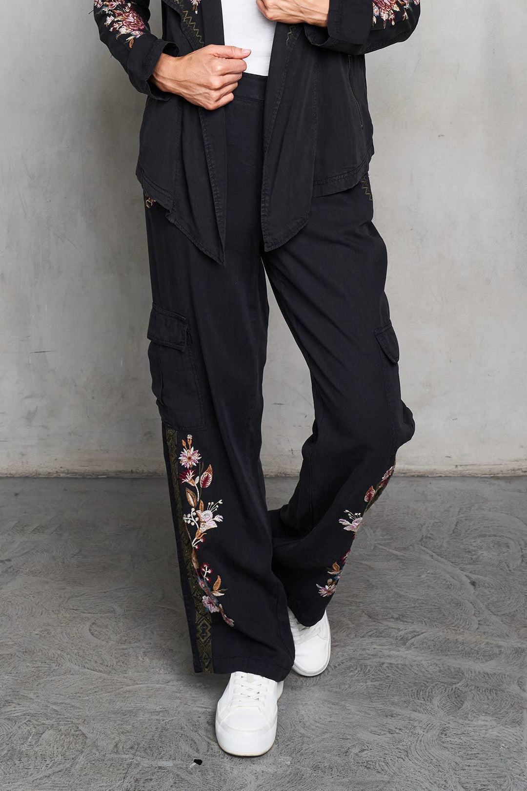 Cargo Pant: Black / L
