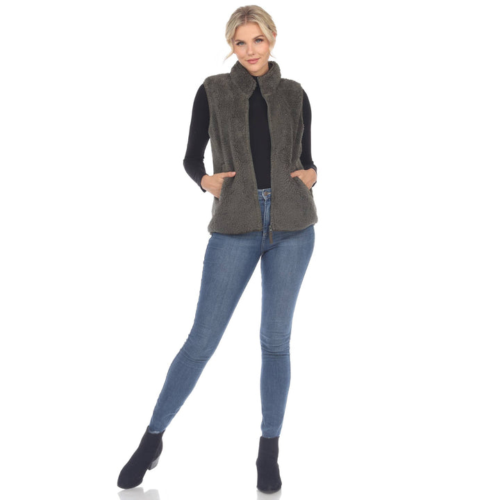 Zip up sherpa vest: Black / S