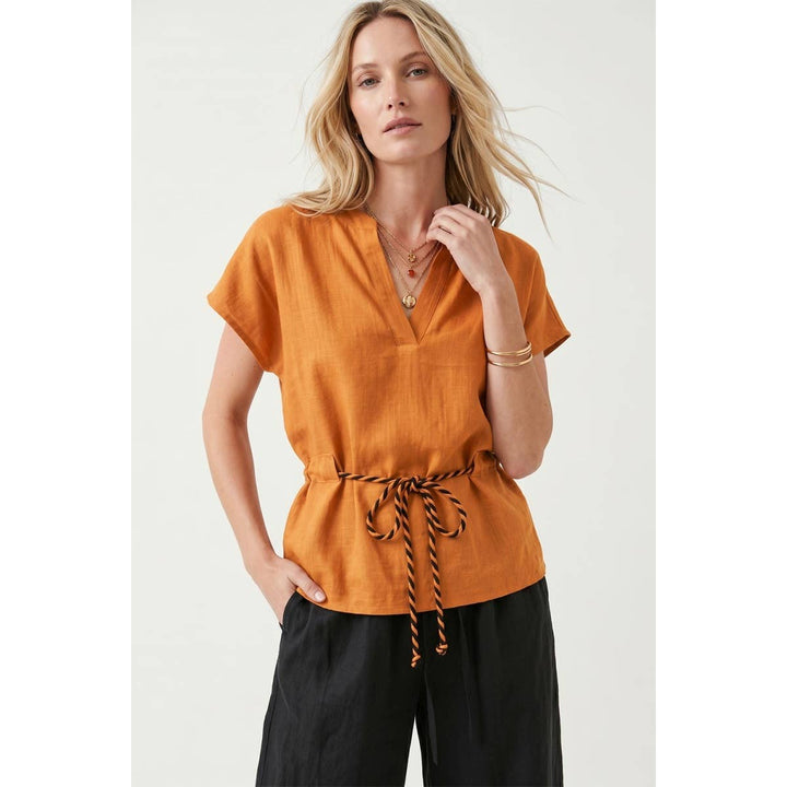 Rope Tie Waist Top: Taupe / M