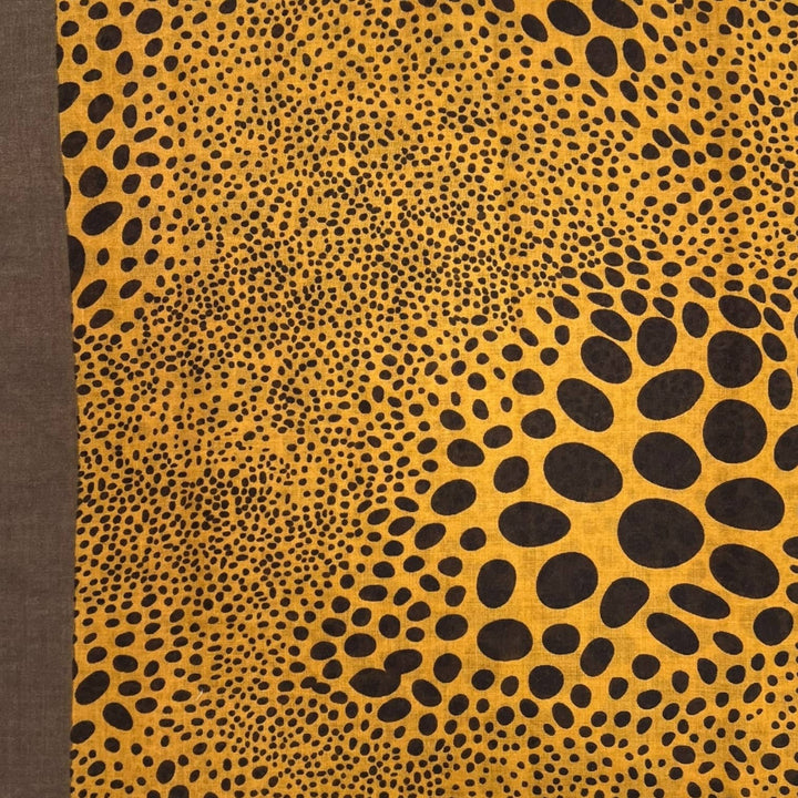 Leopard dots print scarf : Mocca