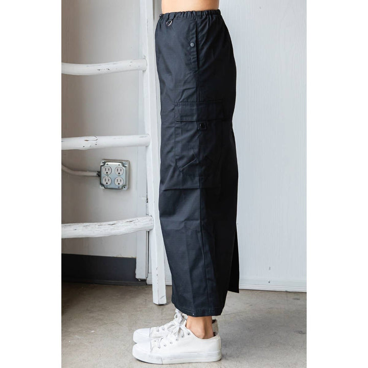 Parachute Cargo Long Skirt: Black / M