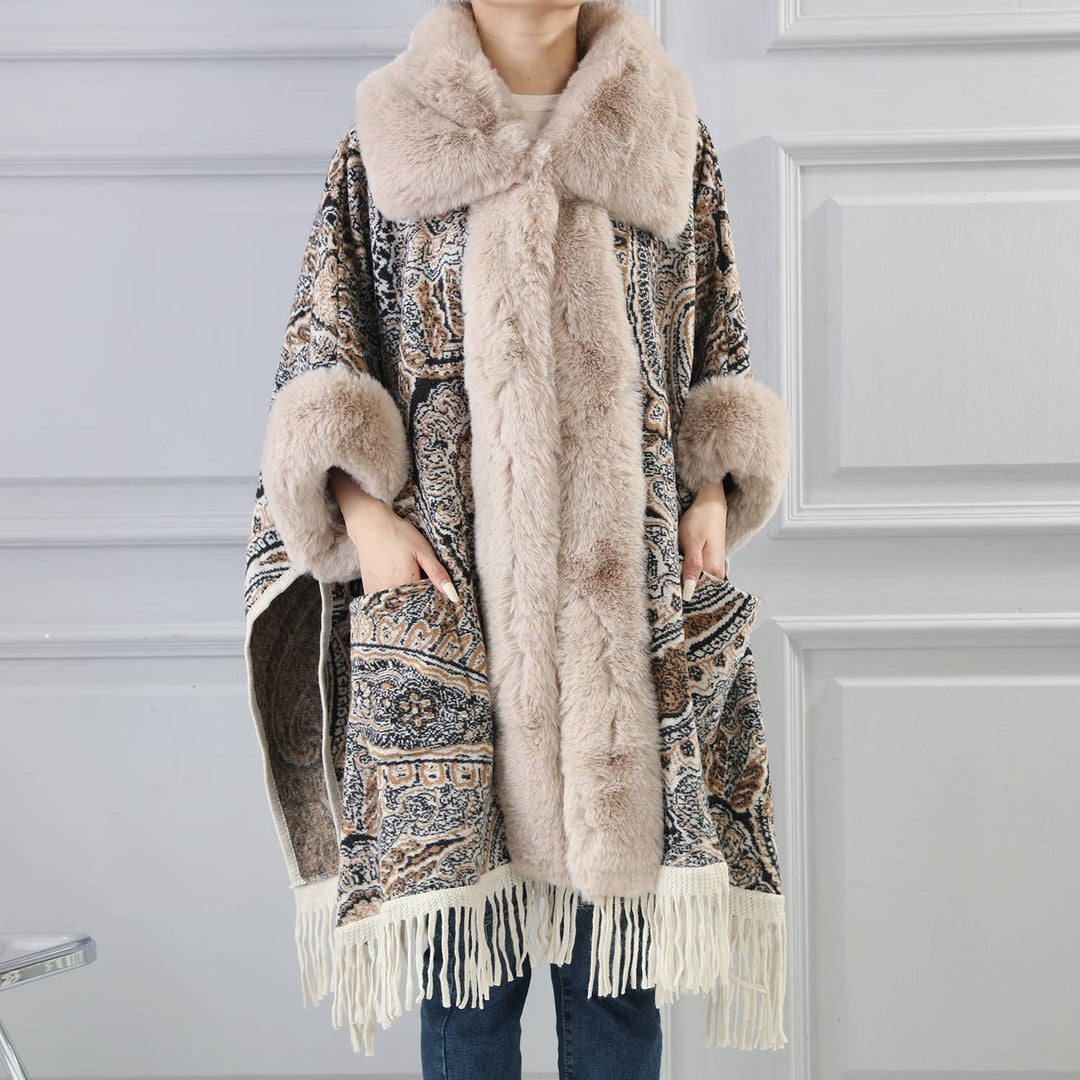PE361 Paisley print cape: Navy