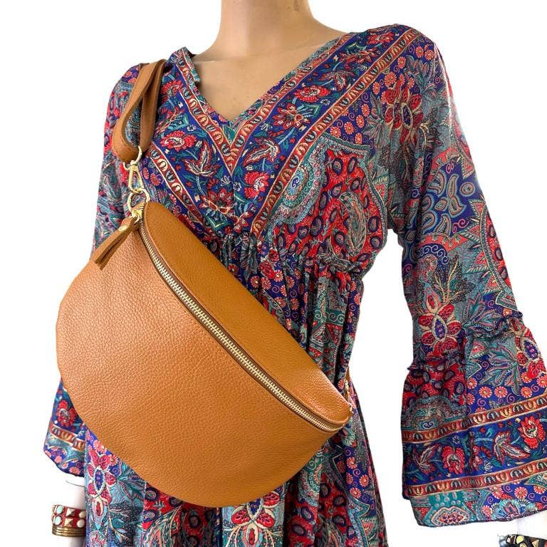 Italian Leather Waist Bag: Coffee