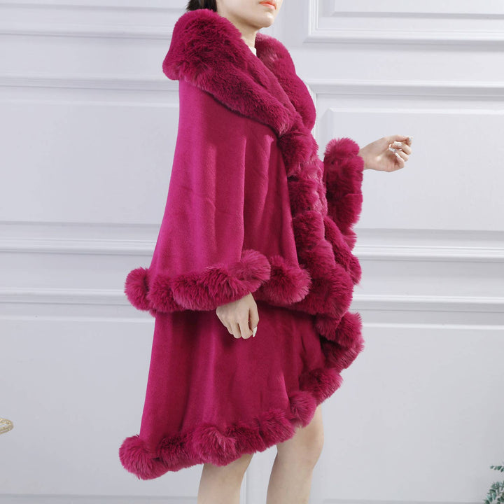 PEACH ACCESSORIES - PE371 Double layer faux fur trimmed capes: Raspberry