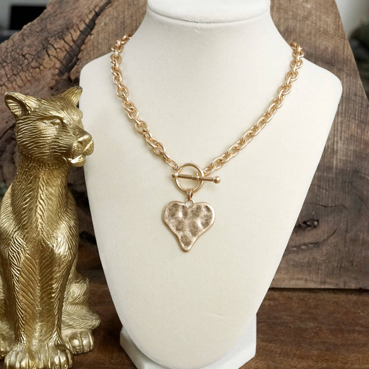 Hammered Heart Toggle Neck: Gold