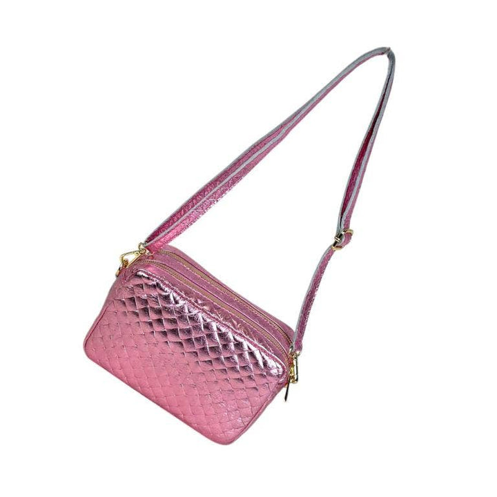 Crossbody Bag in Leather: Silver