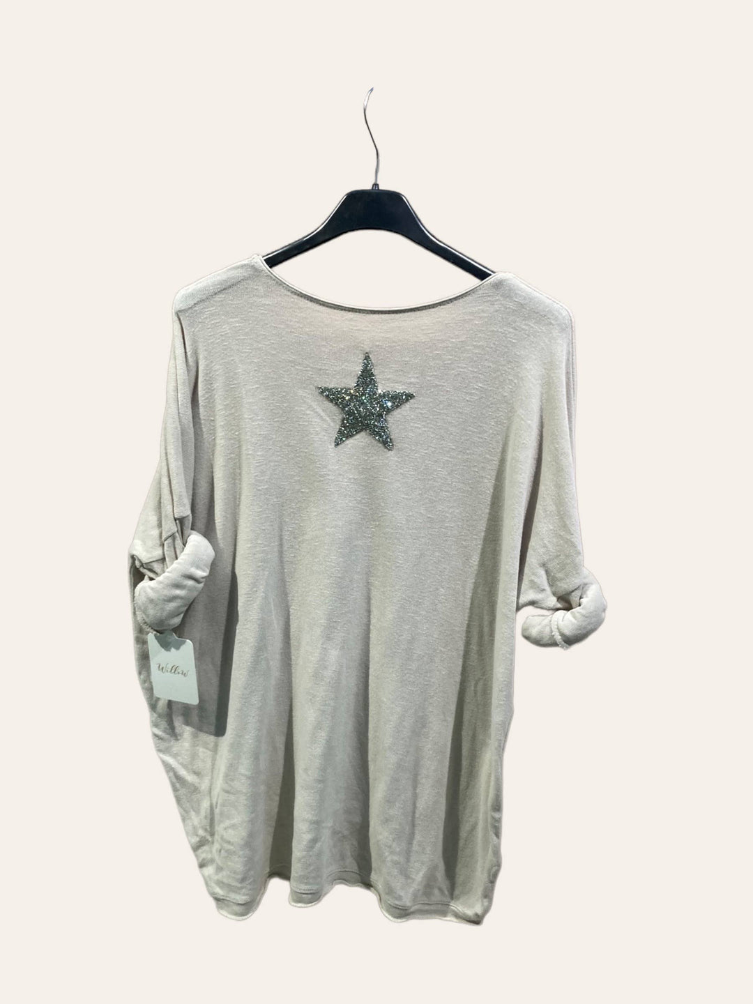 Cotton top with a rhinestone star : SKY BLUE