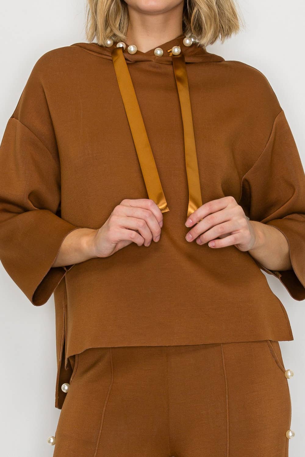 Francine Scuba Pearl Hoodie: Black/ XS
