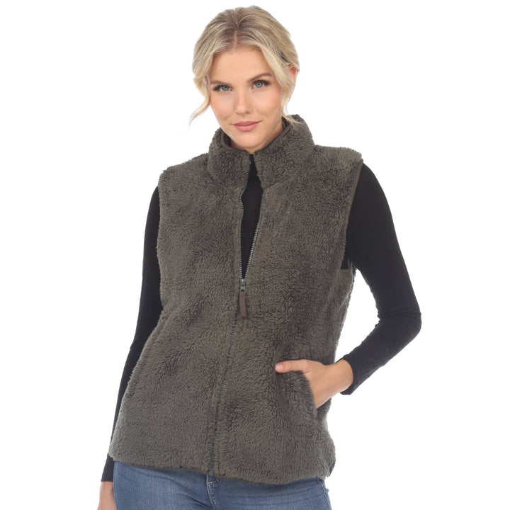 Zip up sherpa vest: Black / S