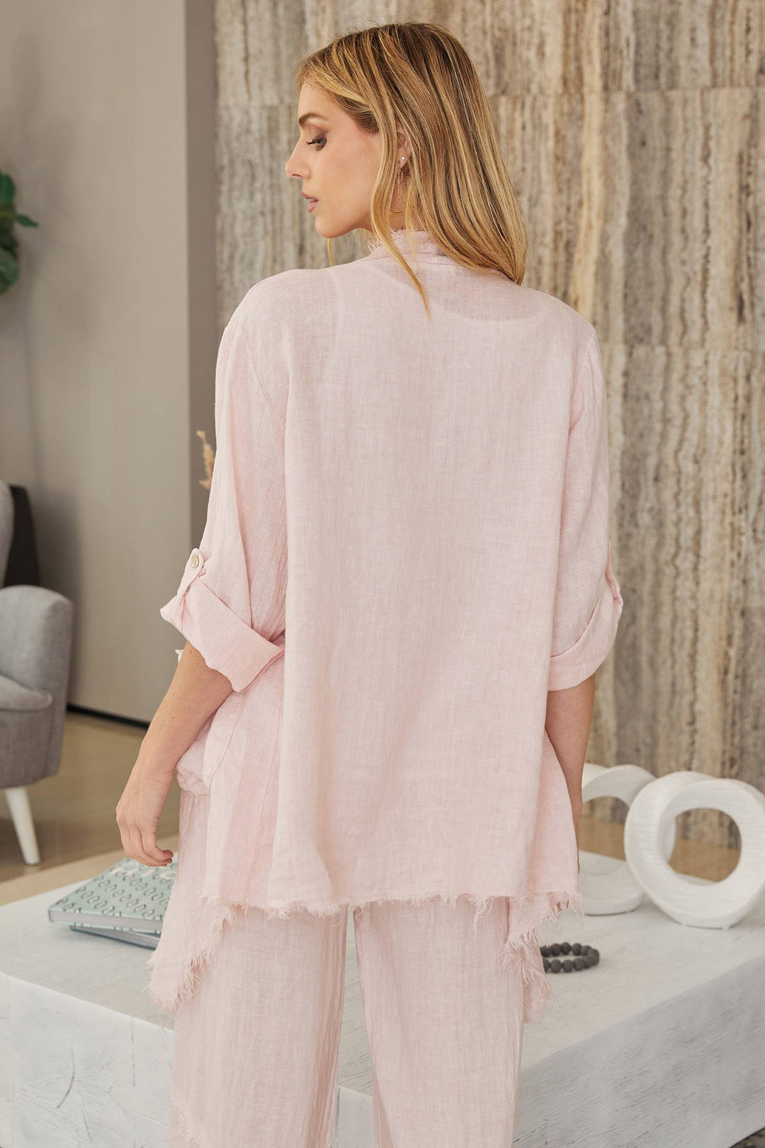 LINEN ASYMMETRICAL CARDI: Beige / S