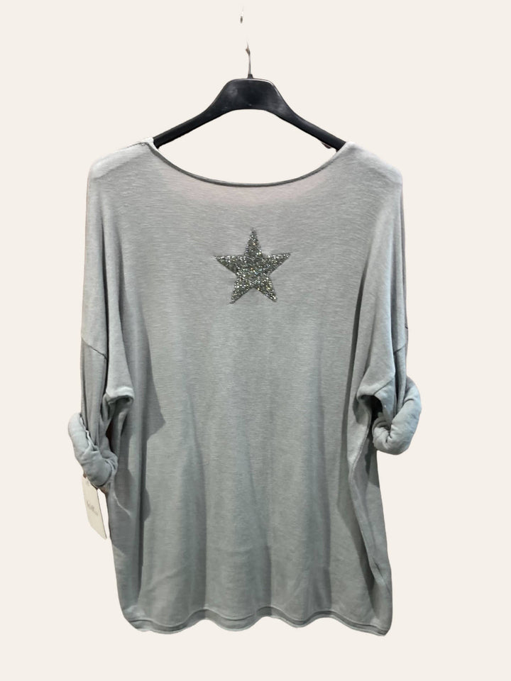 Cotton top with a rhinestone star : JEAN BLUE