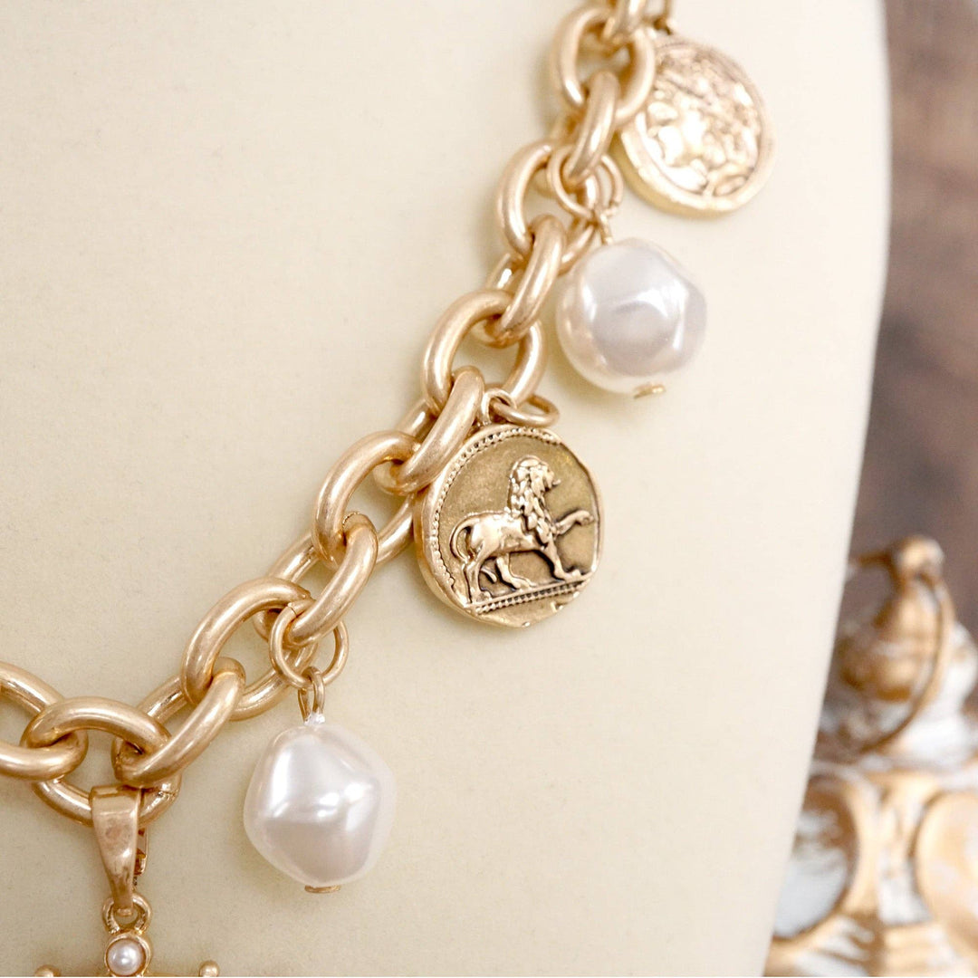 Coin and Pearl Necklace – Gold & Silver