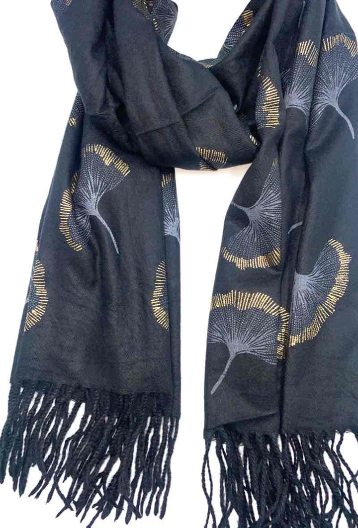 Gingko Leaf Pattern Soft Scarf: Black