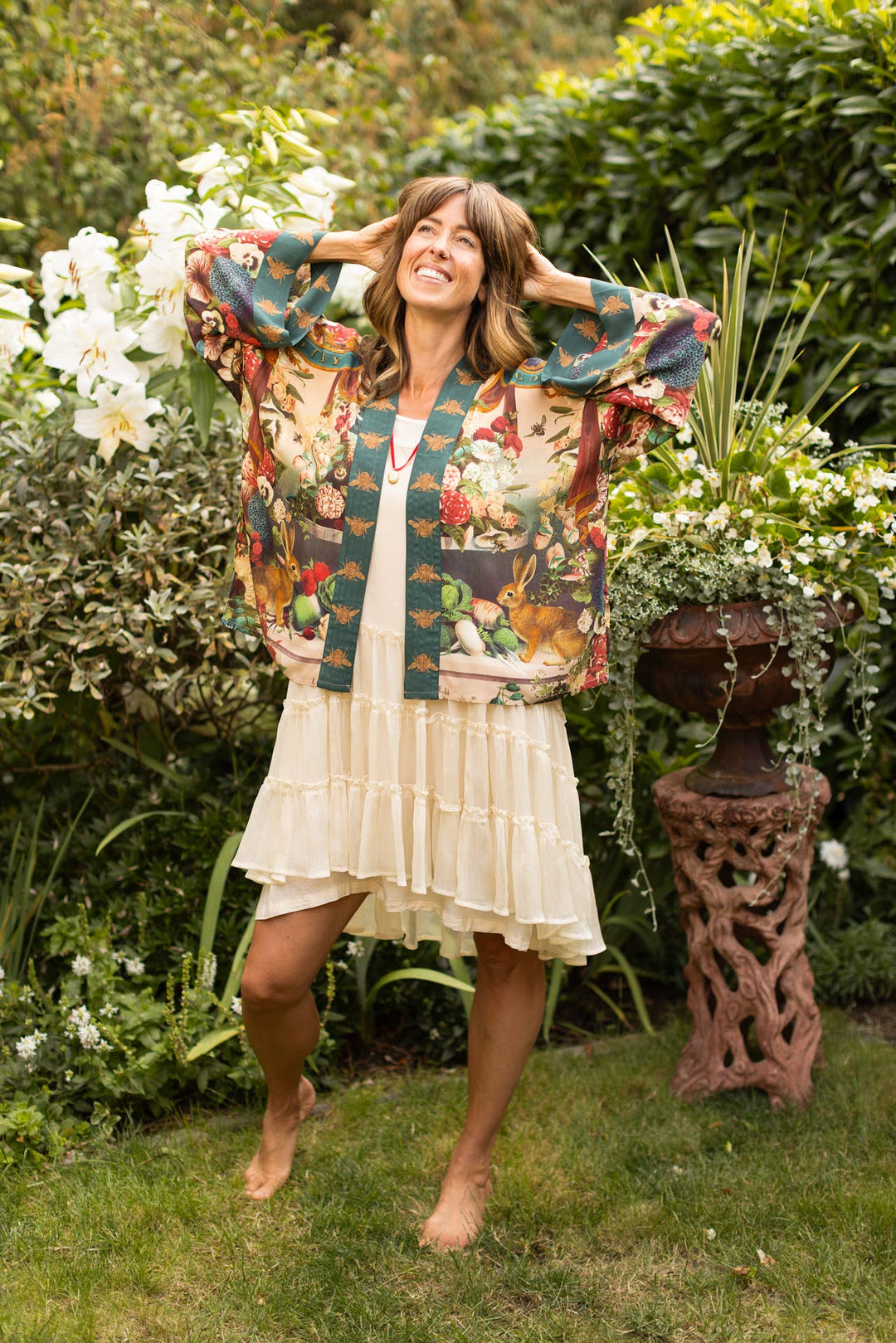 Cropped Kimono w/ Rabbits and Bees