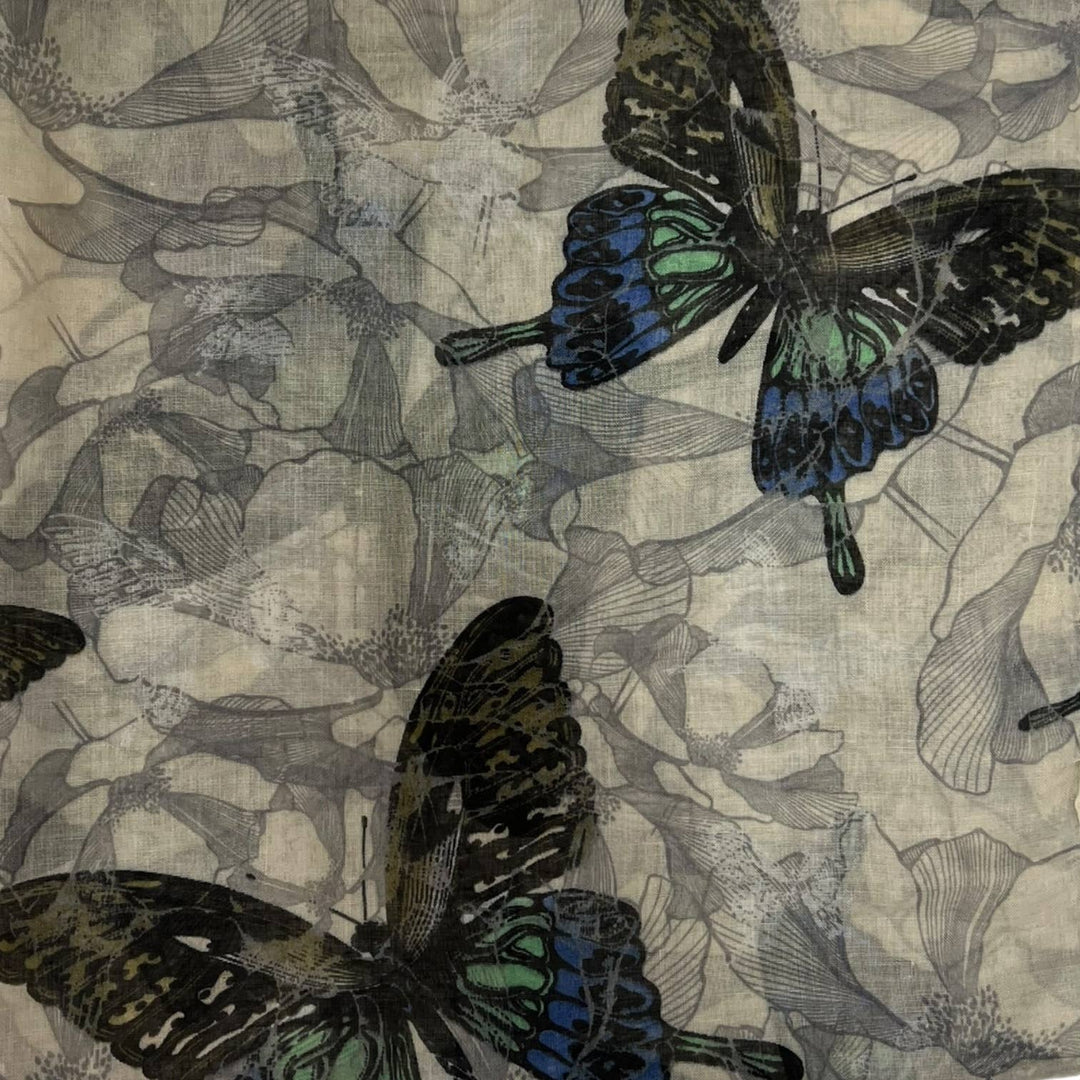 Butterfly print scarf: Baby Pink