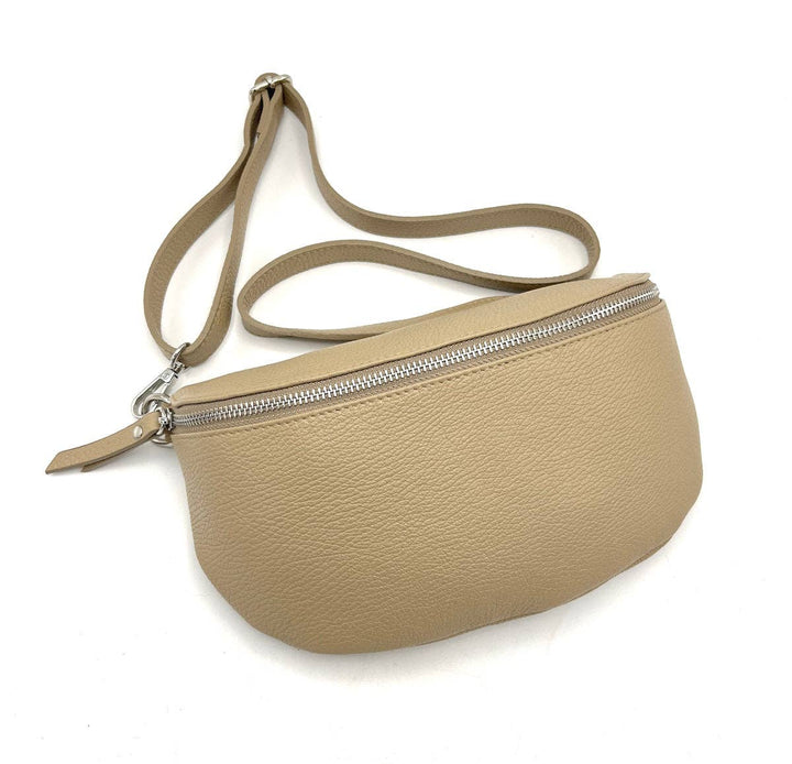 Leather Waist Bag, Made in Italy, 112466