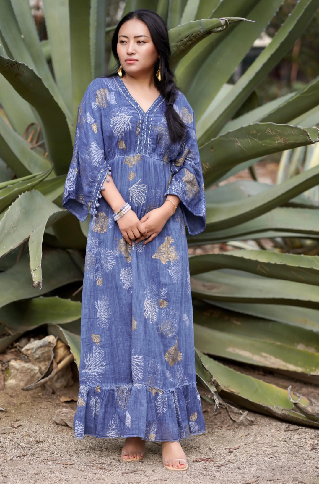 Coral Reef Maxi Dress: Small / Lt. Grey