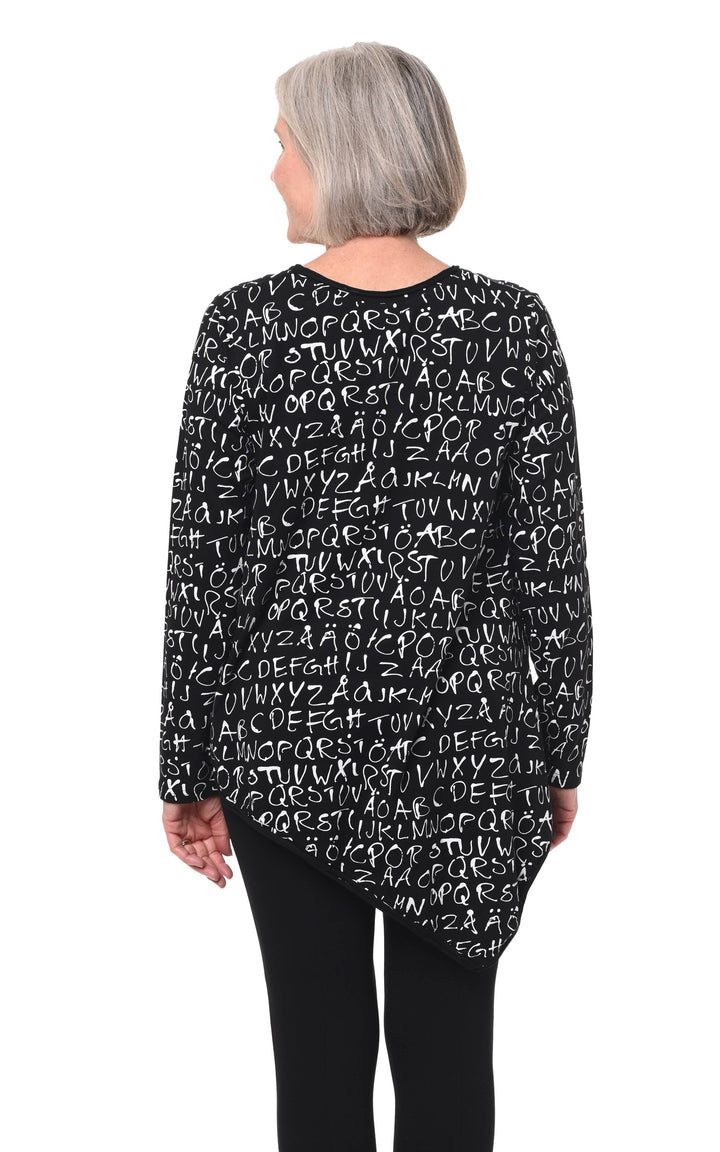 L112 Black Alphabet: S