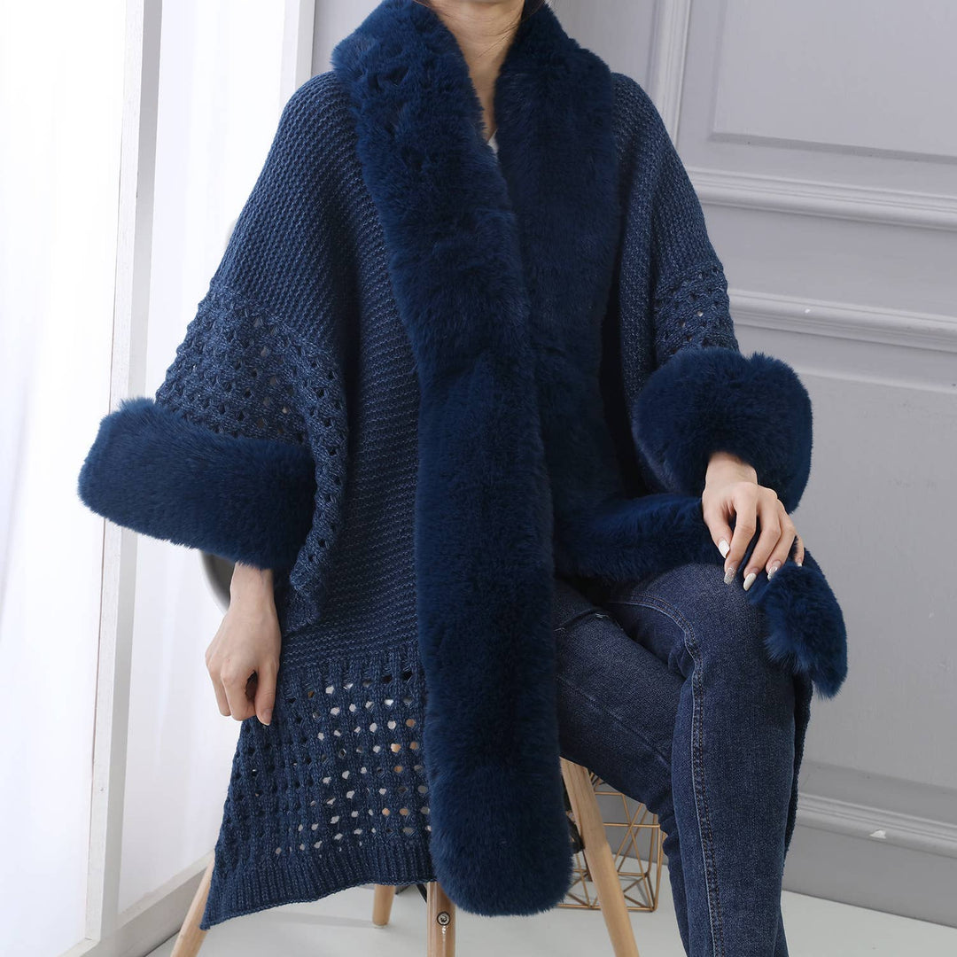 PE364 Hand knitted crochet fur trim cape: Ivory