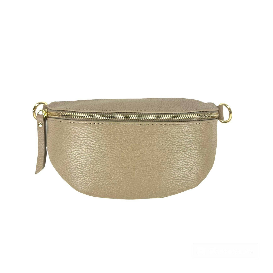 Italian Leather Waist Bag with Zipper: Bottle Green