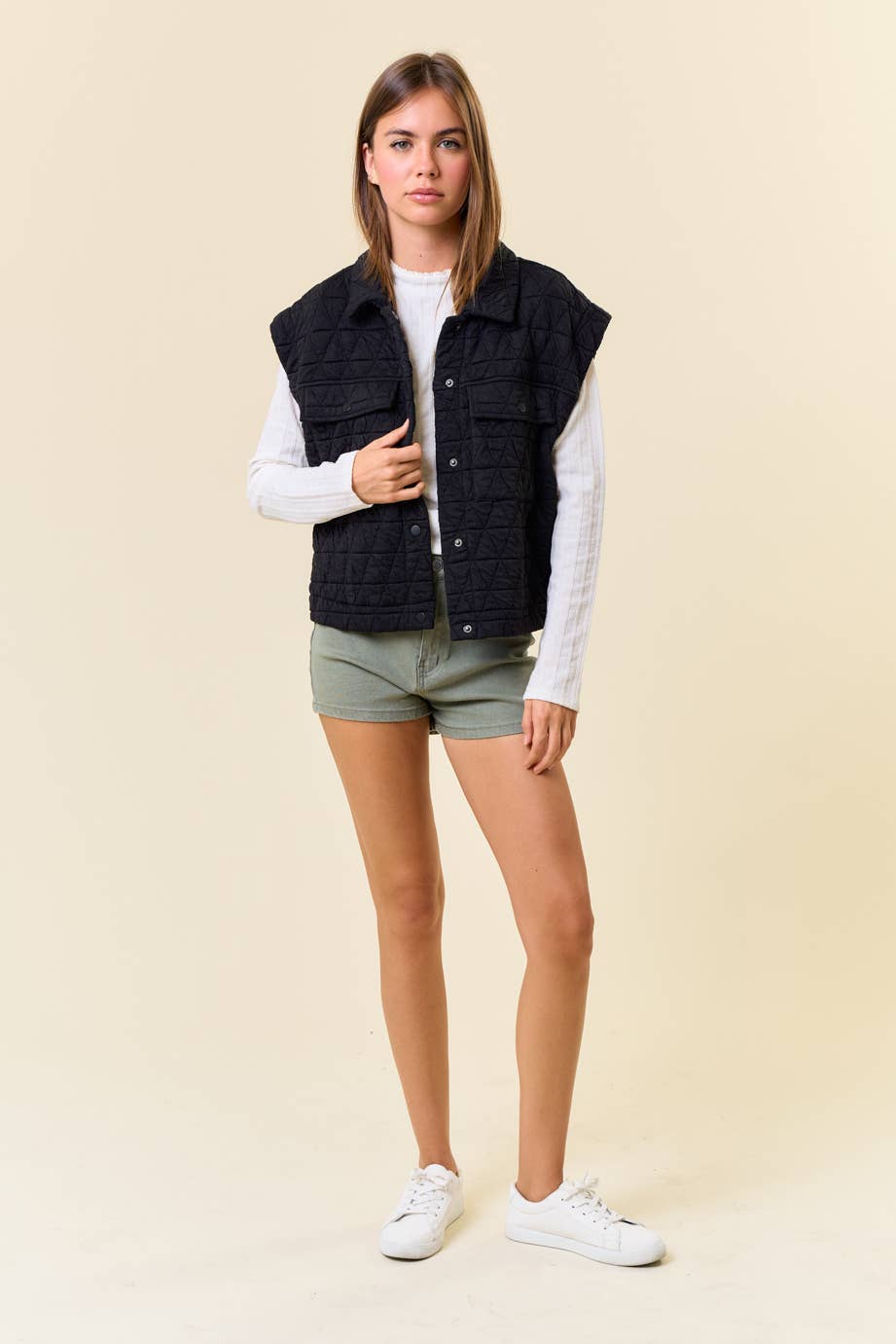 Doe and Rae - QUILTED POINT COLLAR FLAP PATCHED POCKET VEST - 10626J-1: OAT / S
