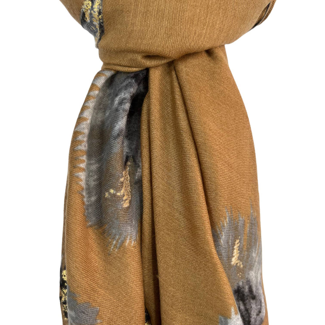 Dusty miller flower scarf: Cream