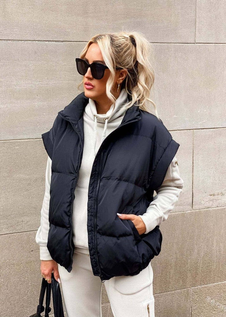 Puffer vest: Black / S