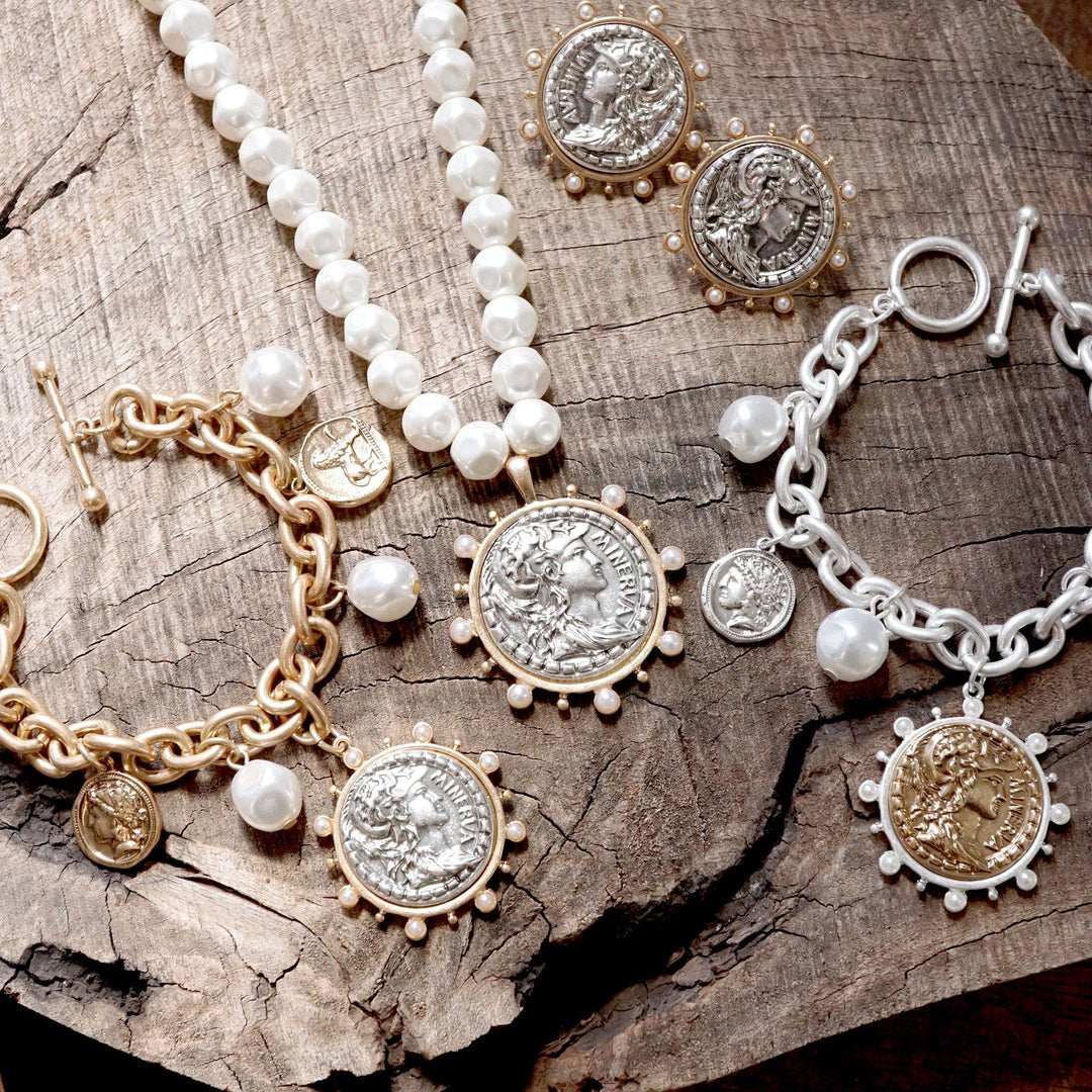 Coin and Pearl Necklace – Gold & Silver
