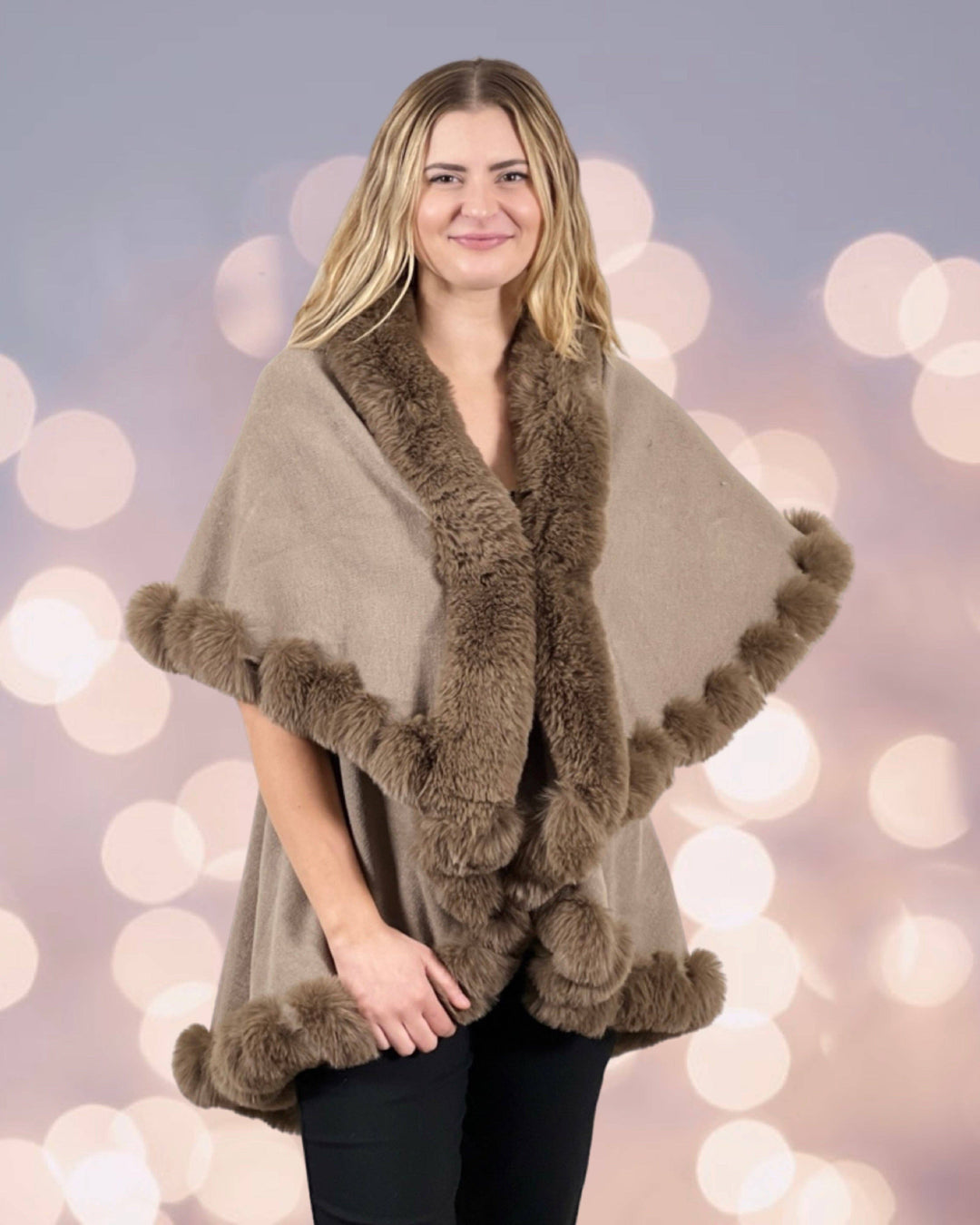 Faux Fur Trim Kimono Knitted O/S / Latte